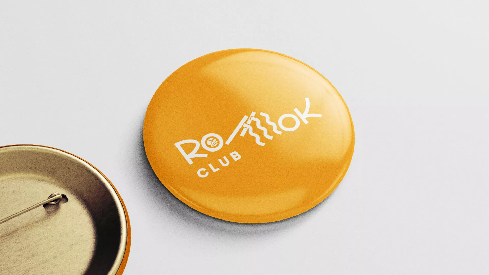 Создание логотипа суши-бара «Roll Wok Club» в Ялте